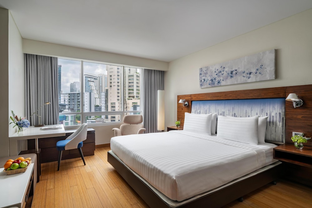 NH Bangkok Asoke 16/66