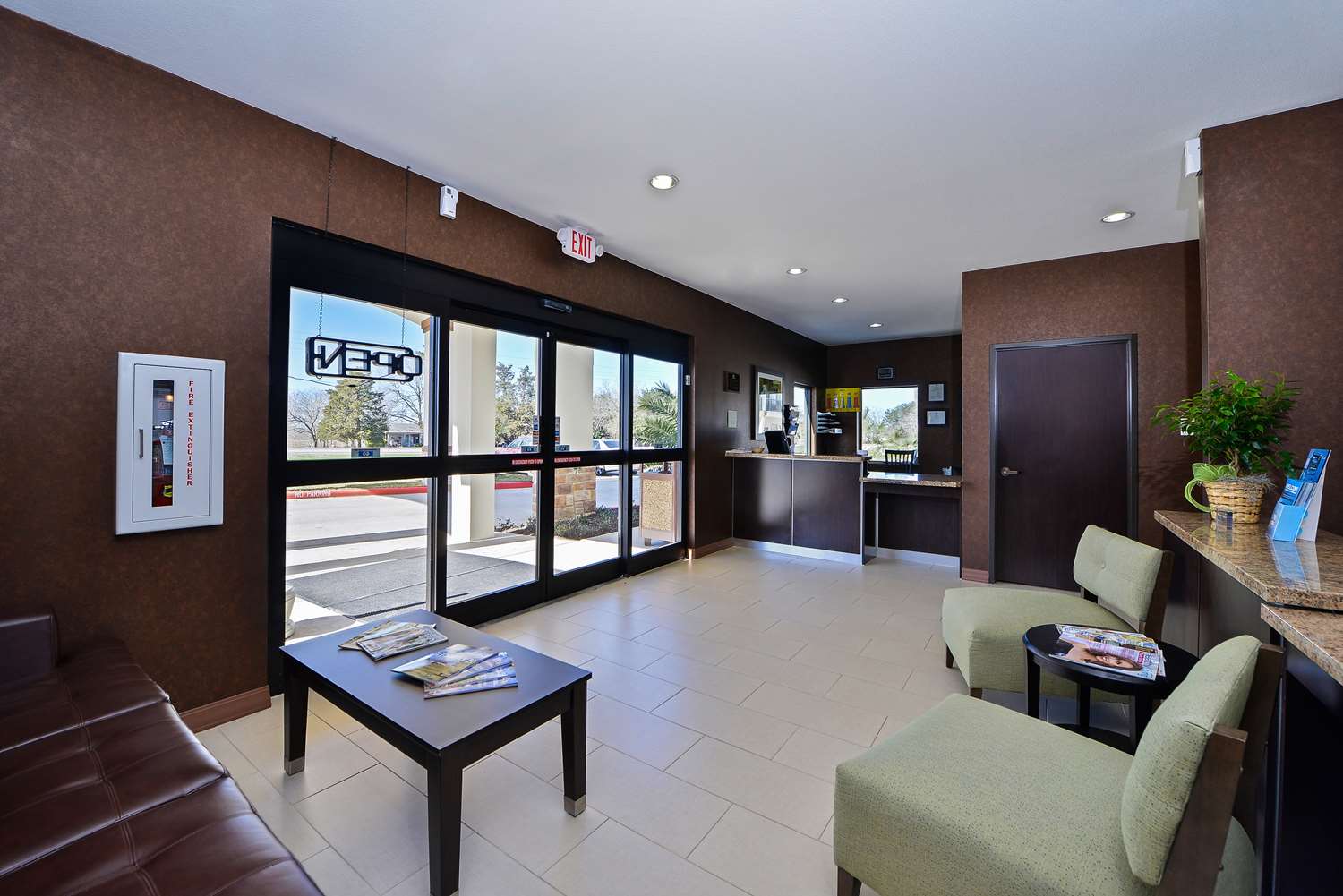 Americas Best Value Inn Suites Cuero 3/11