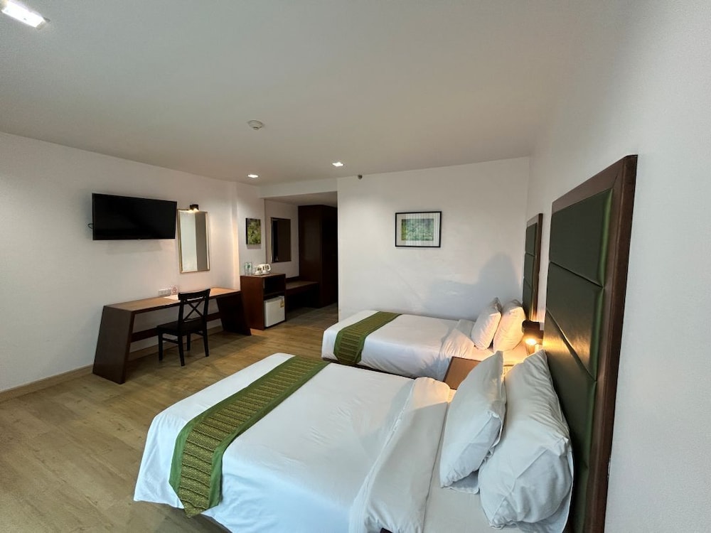 Teak Garden Spa Resort 18/50