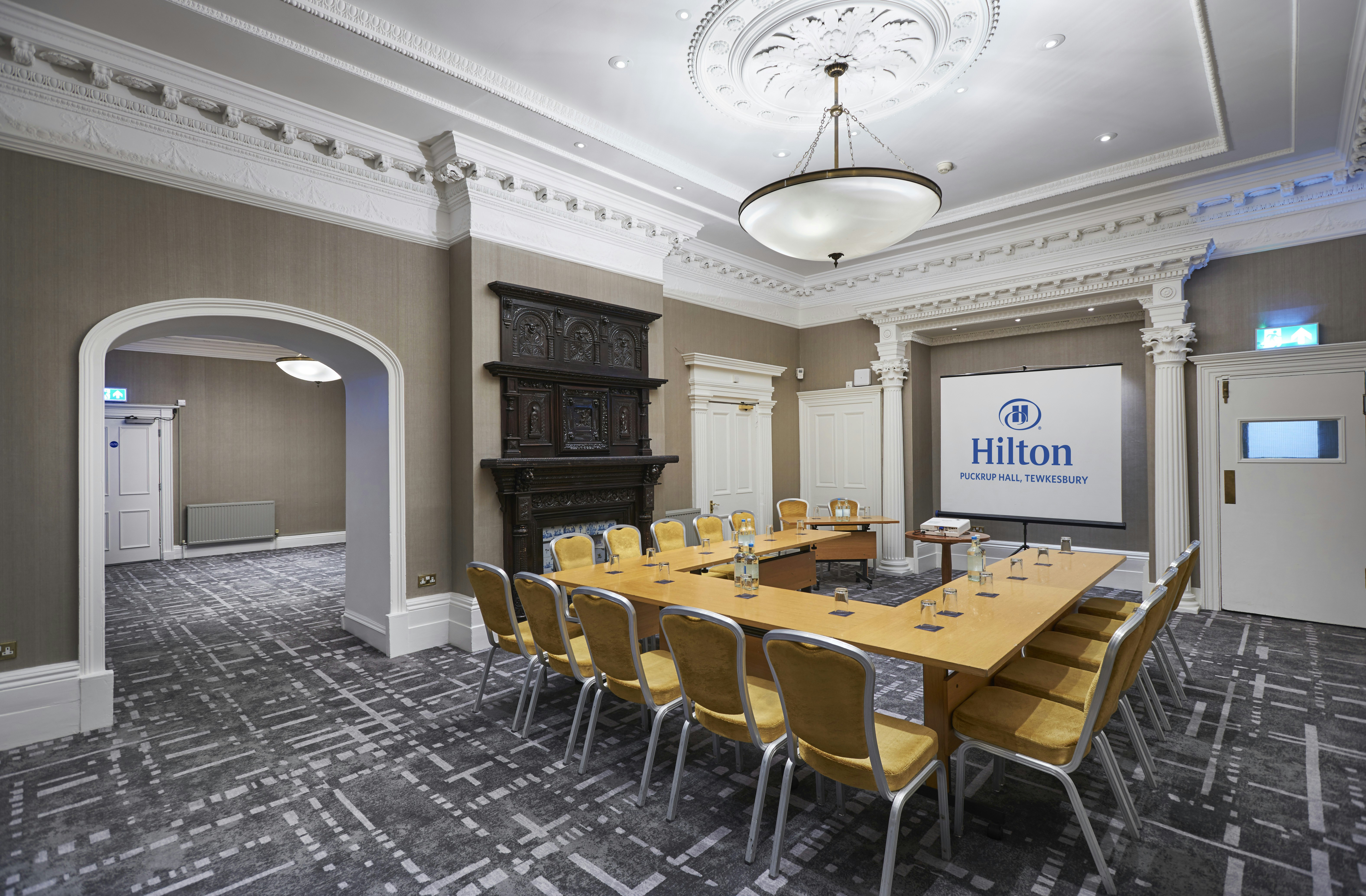 Hilton Puckrup Hall Hotel and Golf Course, Tewkesbury 40/50