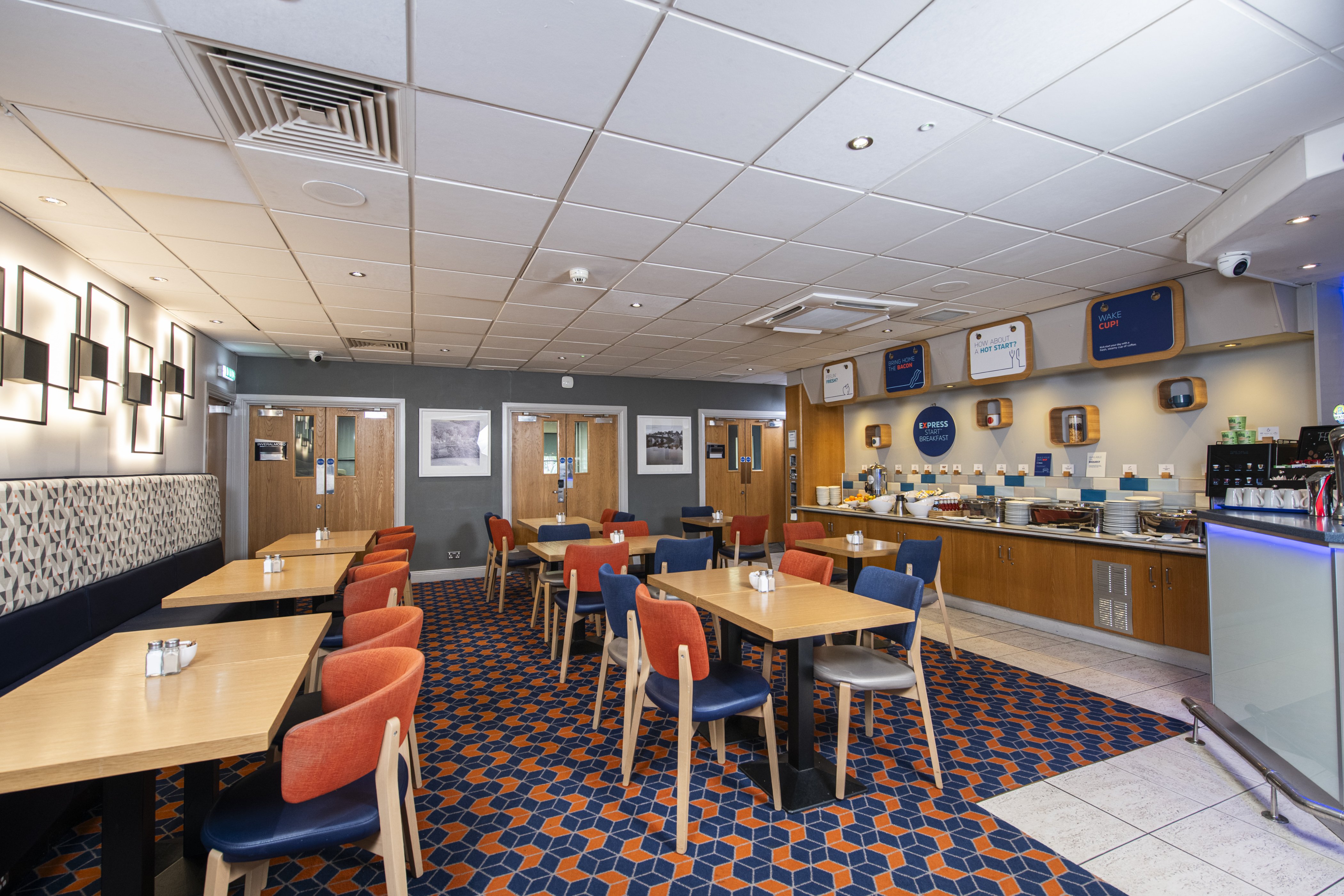 Holiday Inn Express Perth 47/72