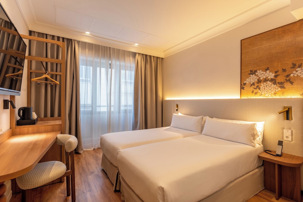 غرفة قياسية بسرير مزدوج، Petit Palace Cliper Gran Via 7/10
