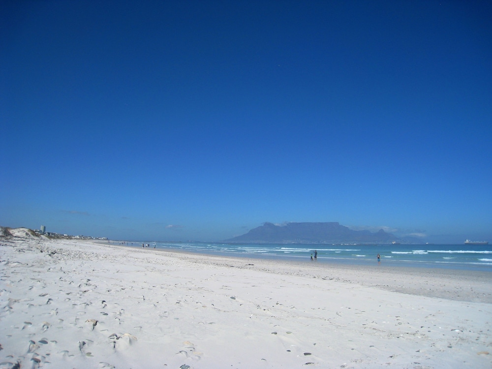 Blouberg Dolphin Inn 57/72