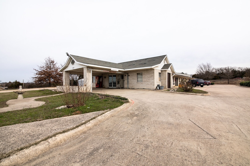 OYO Hotel Decatur TX Hwy 287 Northwest in DECATUR - TX