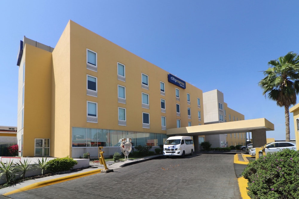 City Express by Marriott Nuevo Laredo 49/58