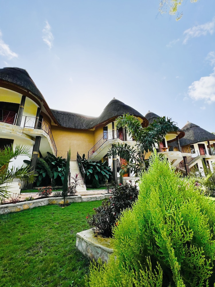 Forest Park Resort 46/50