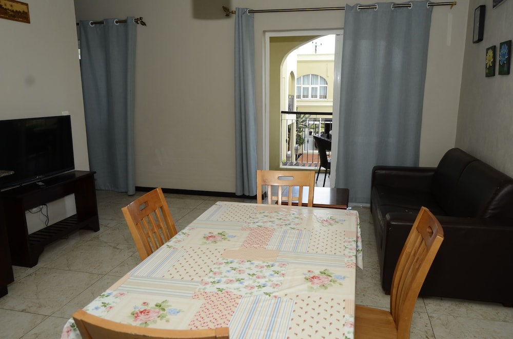 Villa Narmada 20/68