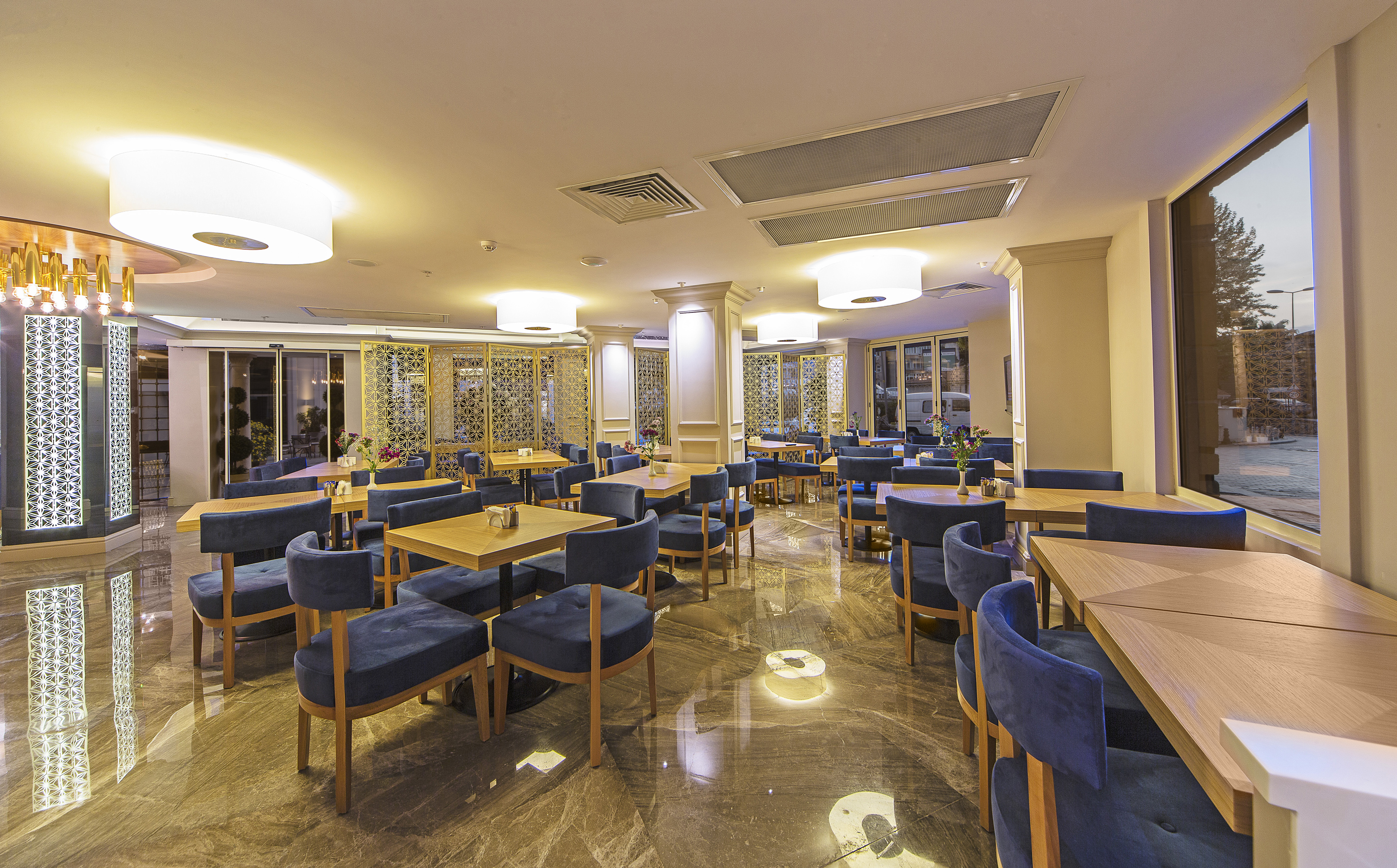History Hotel 34/39