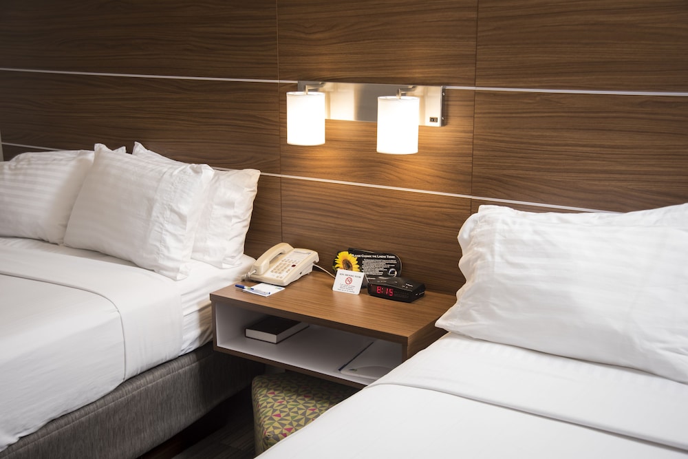 Holiday Inn Express Hotel And Suites Lexington Downtown University 21/47