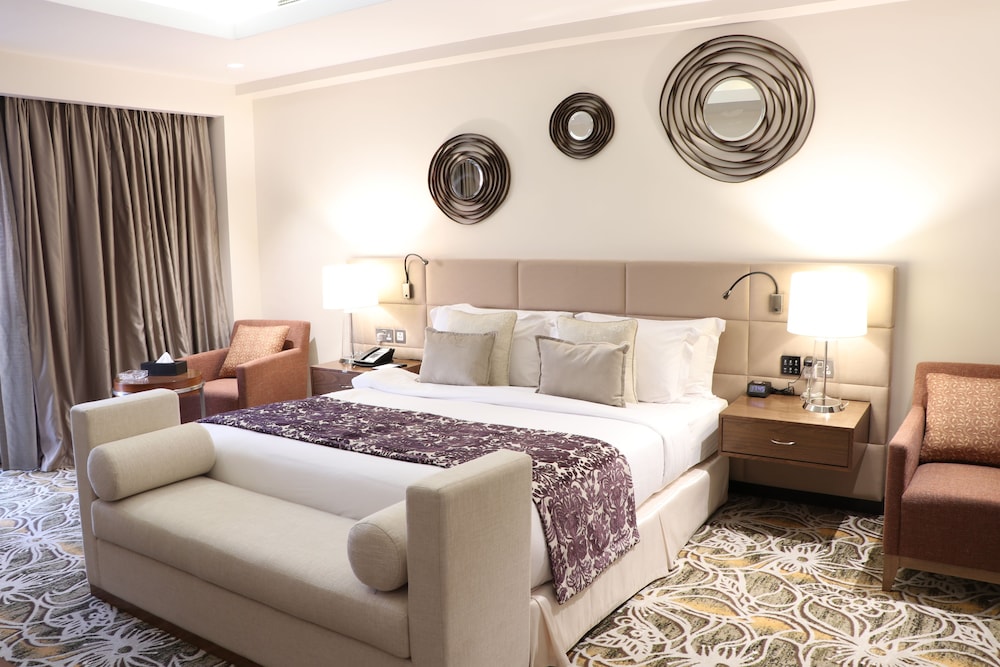 Radisson Hotel Muscat Panorama 16/70