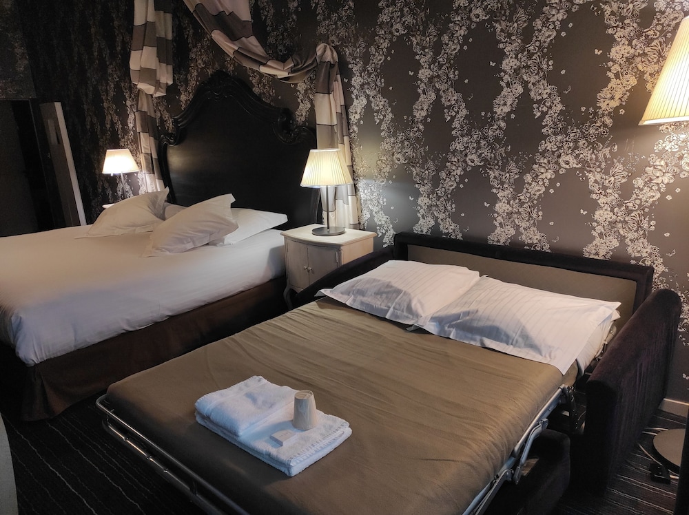 Hotel De Paris 31/57
