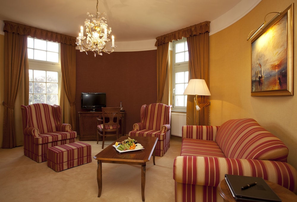 Schlosshotel & Orangerie Klink 26/50