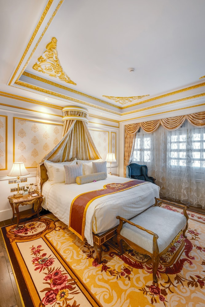 Dalat Palace Heritage Hotel 15/76