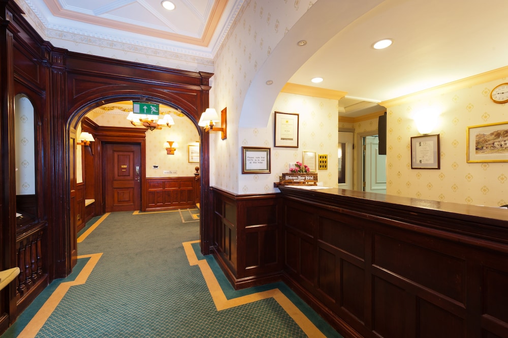 Lobby at Windermere Manor, WINDERMERE