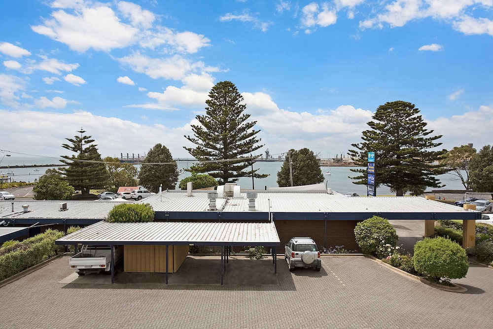 Comfort Inn Richmond Henty 36/38