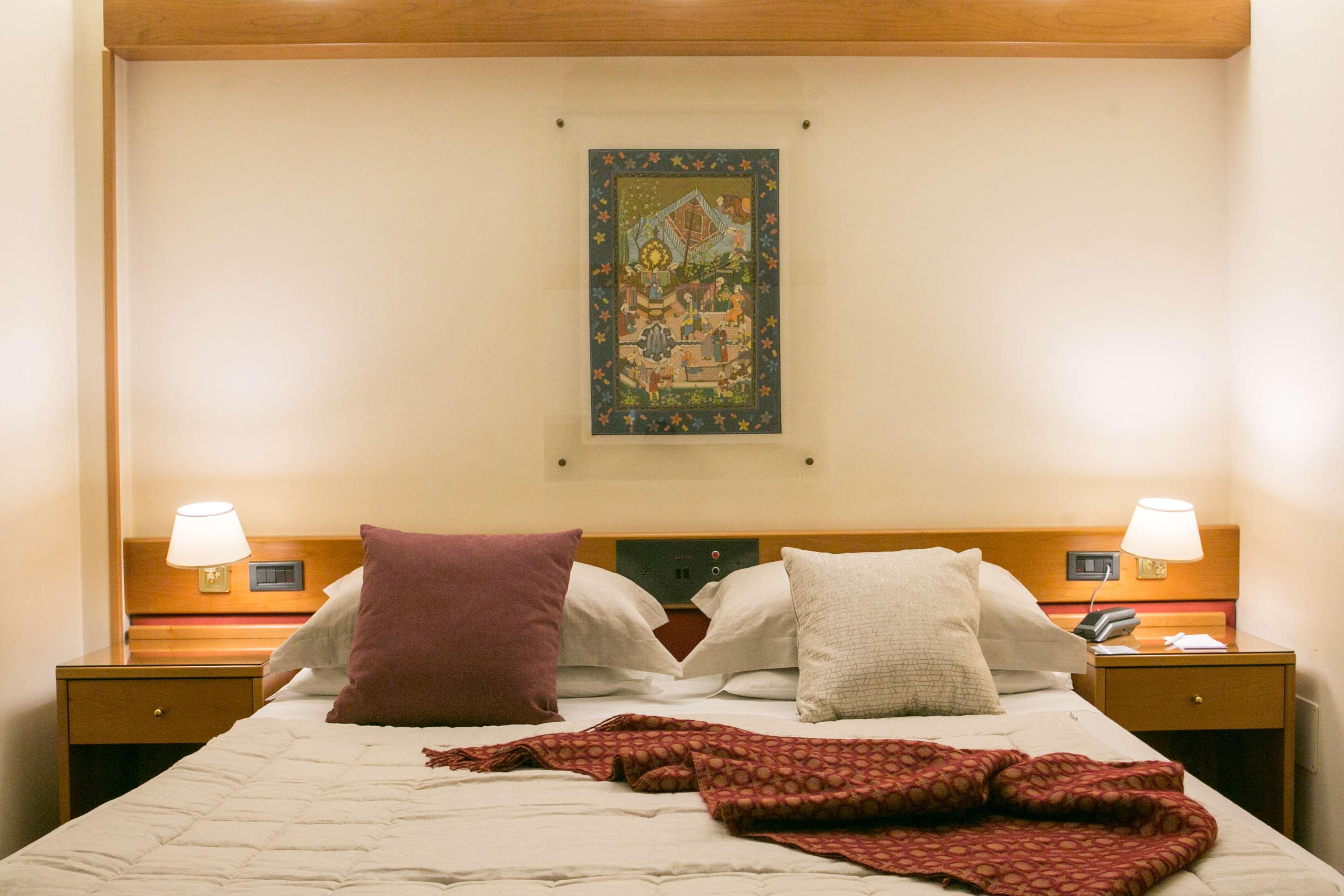 Room, King Bed