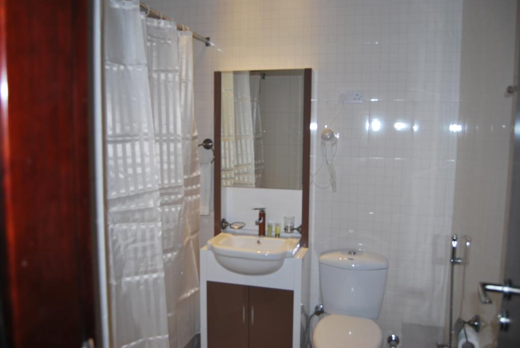 SHARJAH INTERNATIONAL AIRPORT HOTEL 23/23