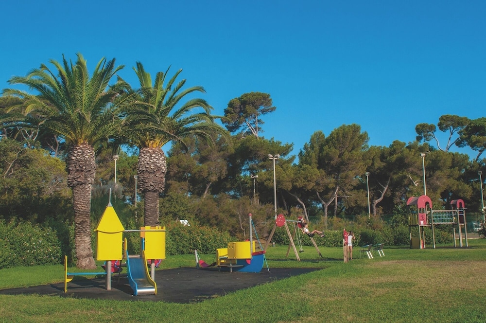 Club Vacances Bleues Le Plein Sud 65/72