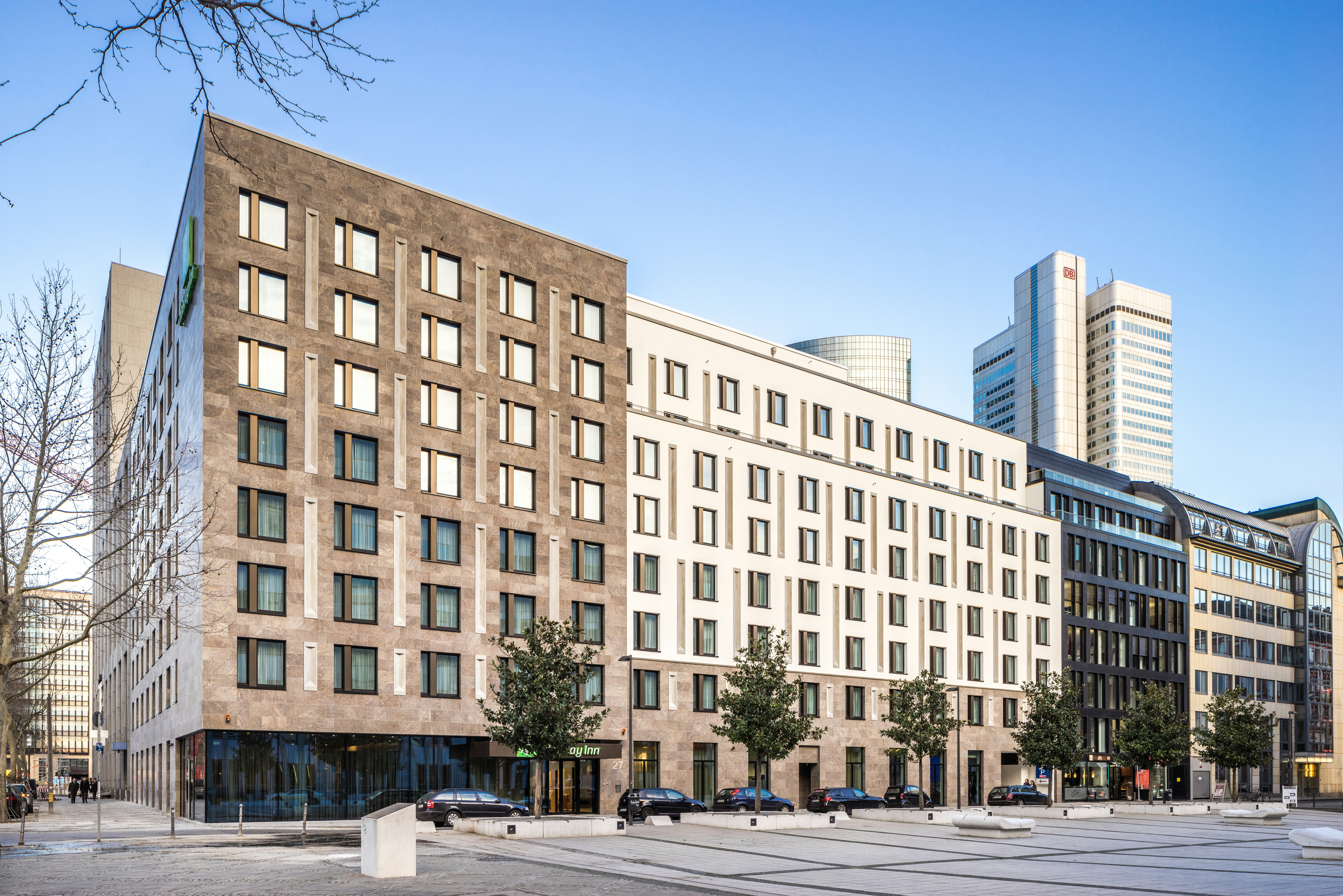 HOLIDAY INN FRANKFURT ALTE OPER 5/75