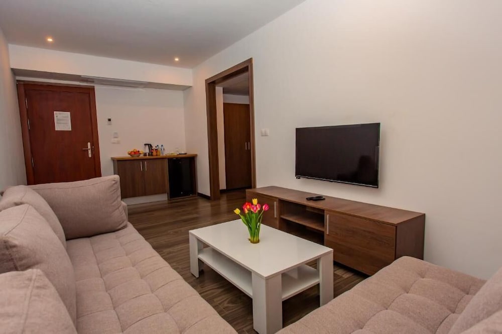 Hotel Royal Elisa 31/48