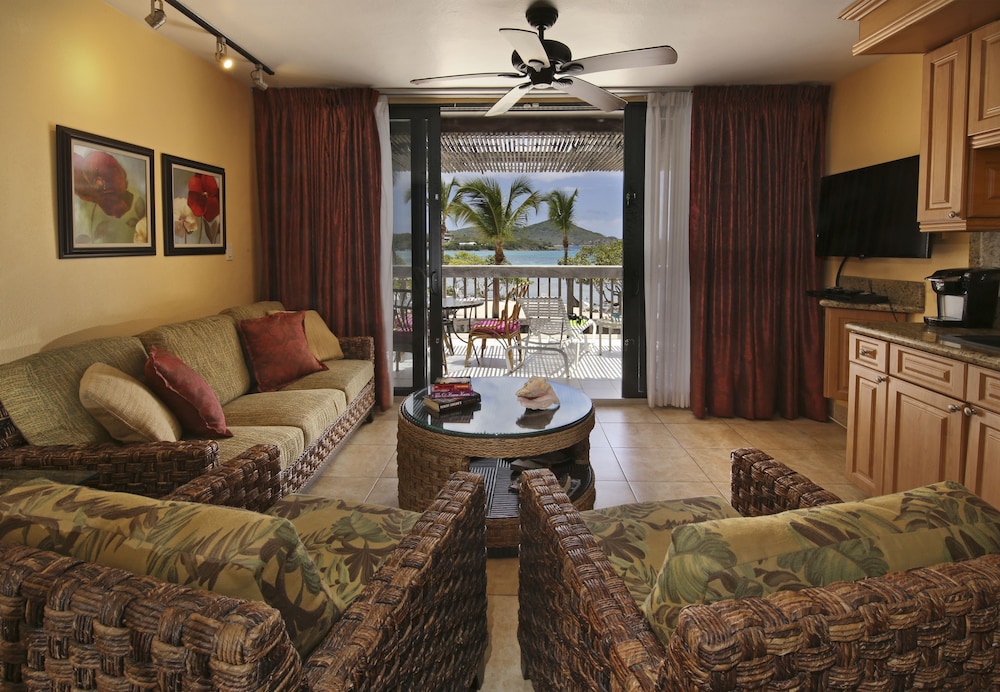 Sapphire Beach Resort 24/50