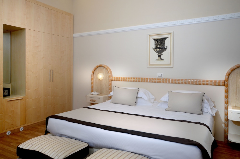 Grand Hotel Vittoria 13/71