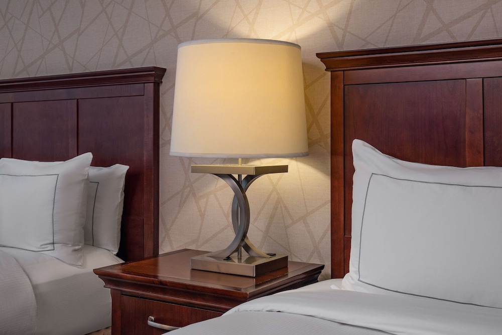 Hilton Greenville Hotel 30/69