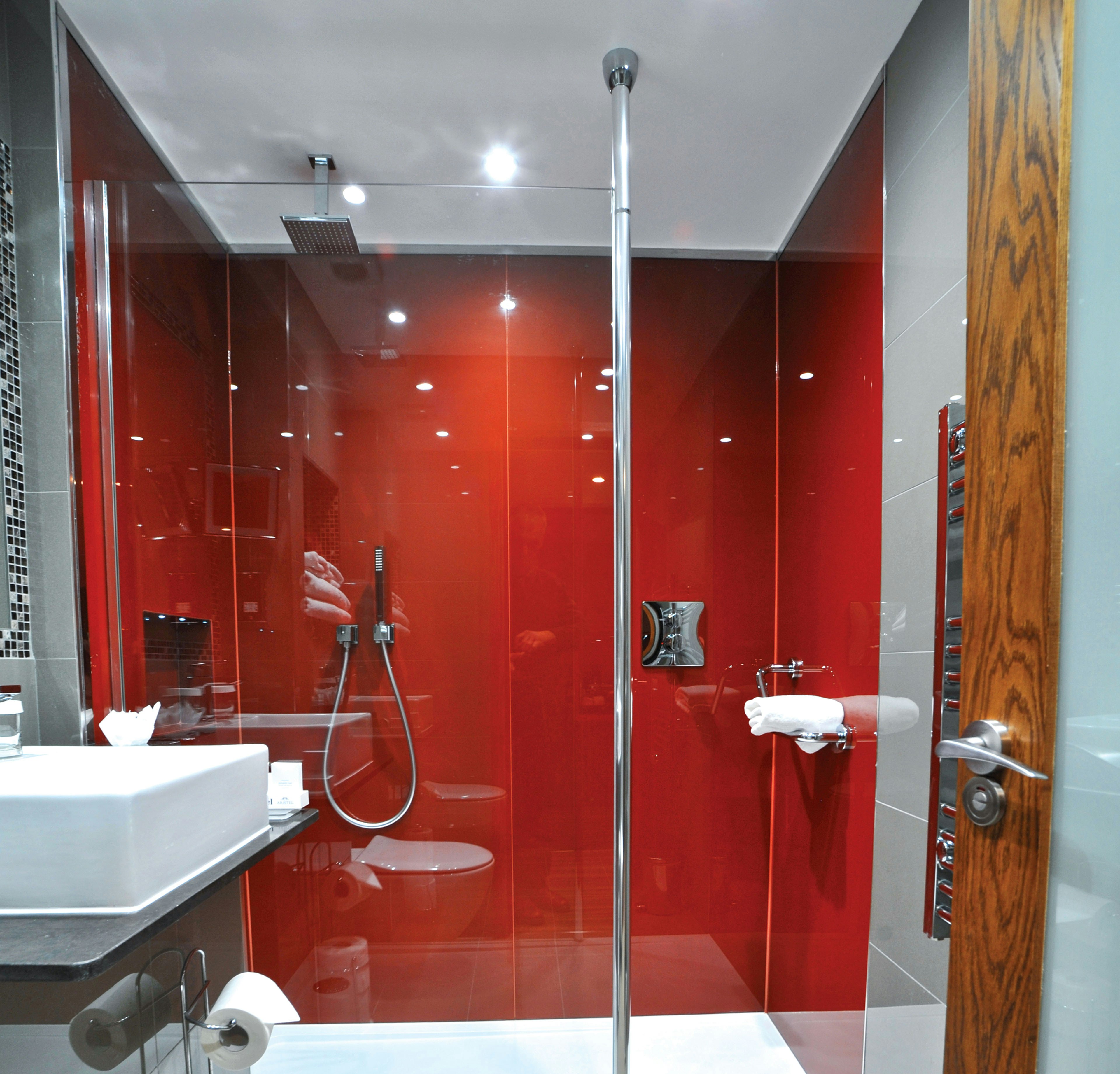 Frensham Pond Country House Hotel Spa 52/54