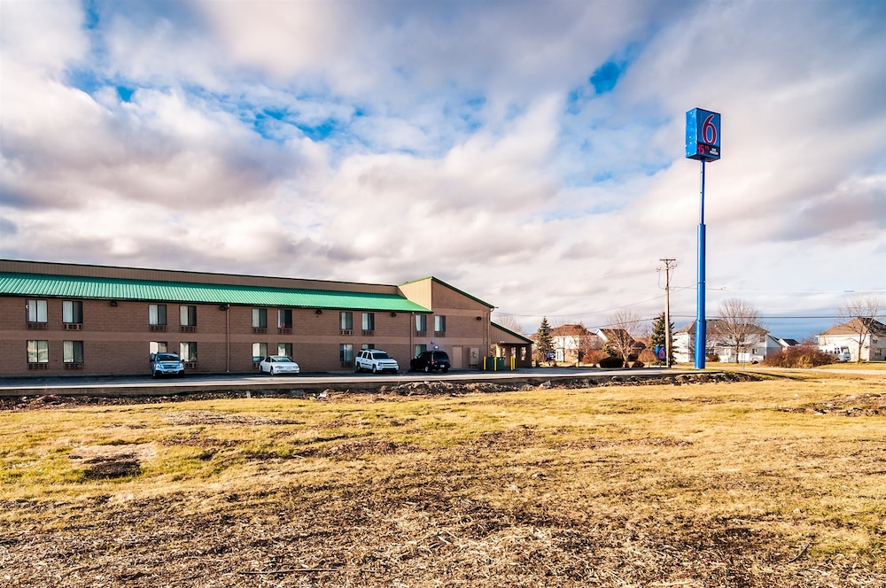 Motel6 Lansing, IL - Chicago South 38/41