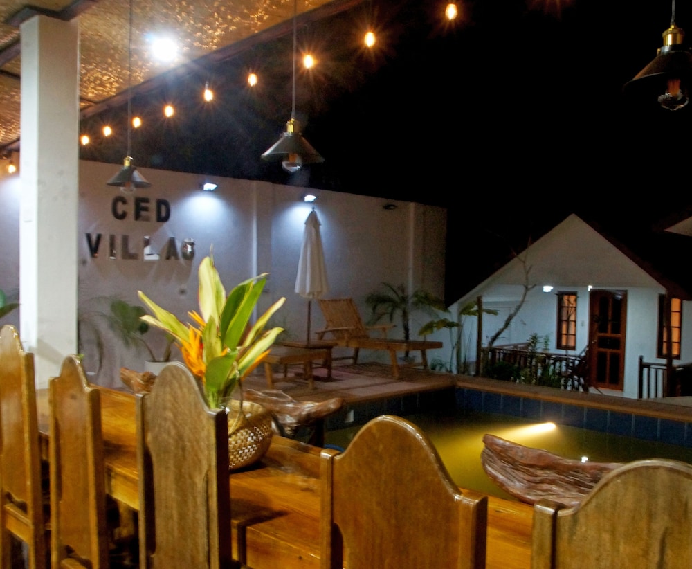 Ced Villas 71/72
