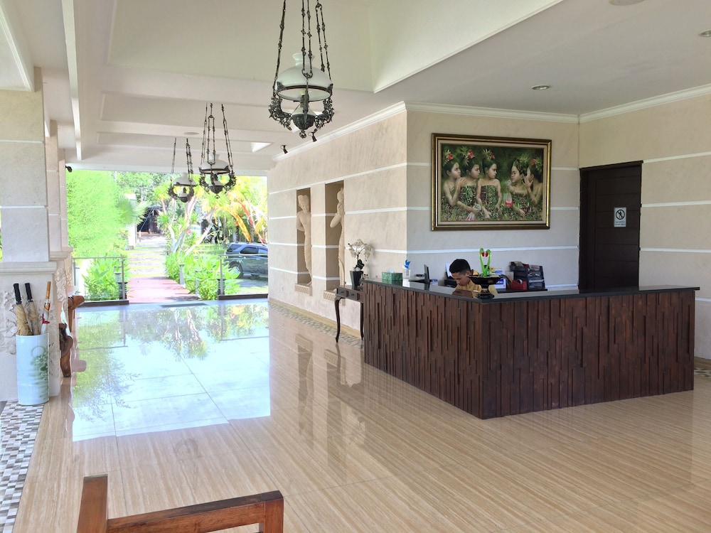 Flamingo Dewata Suite 18/87