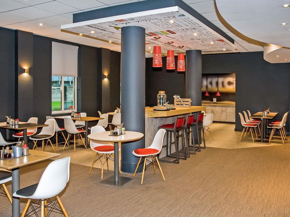Ibis Sheffield City 38/47