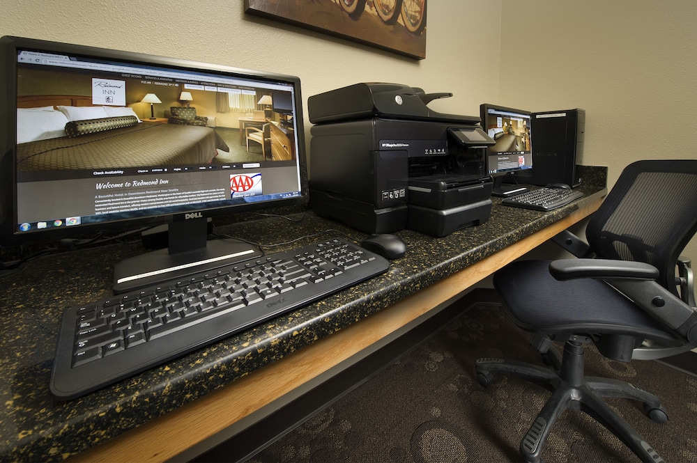 Redmond Inn 19/24