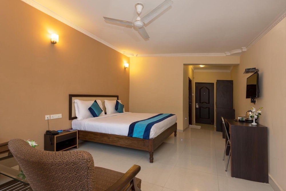 Rendezvous Beach Resort 17/46