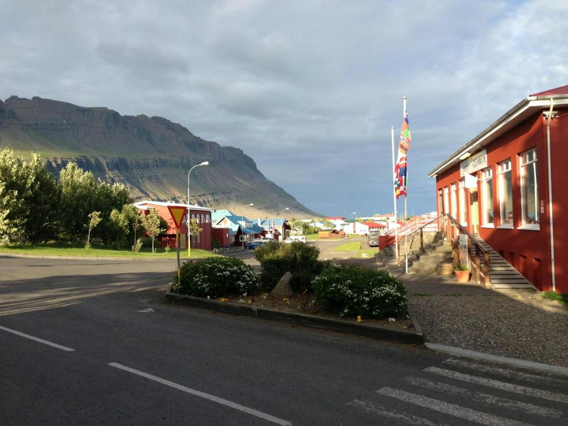Hotel Breiodalsvik 72/82