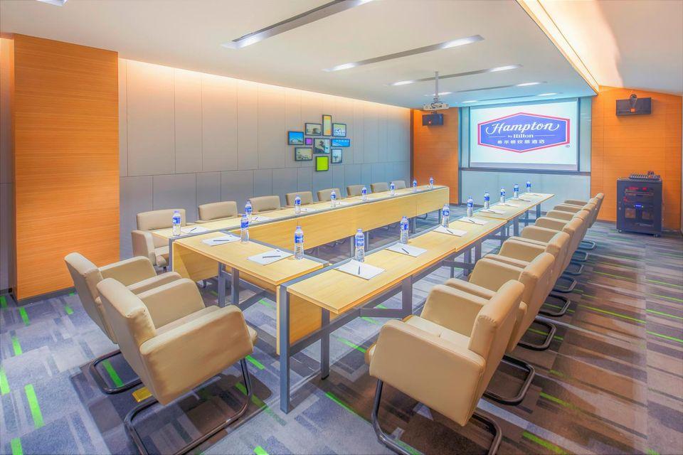 Hampton by Hilton Ulanhot 38/40