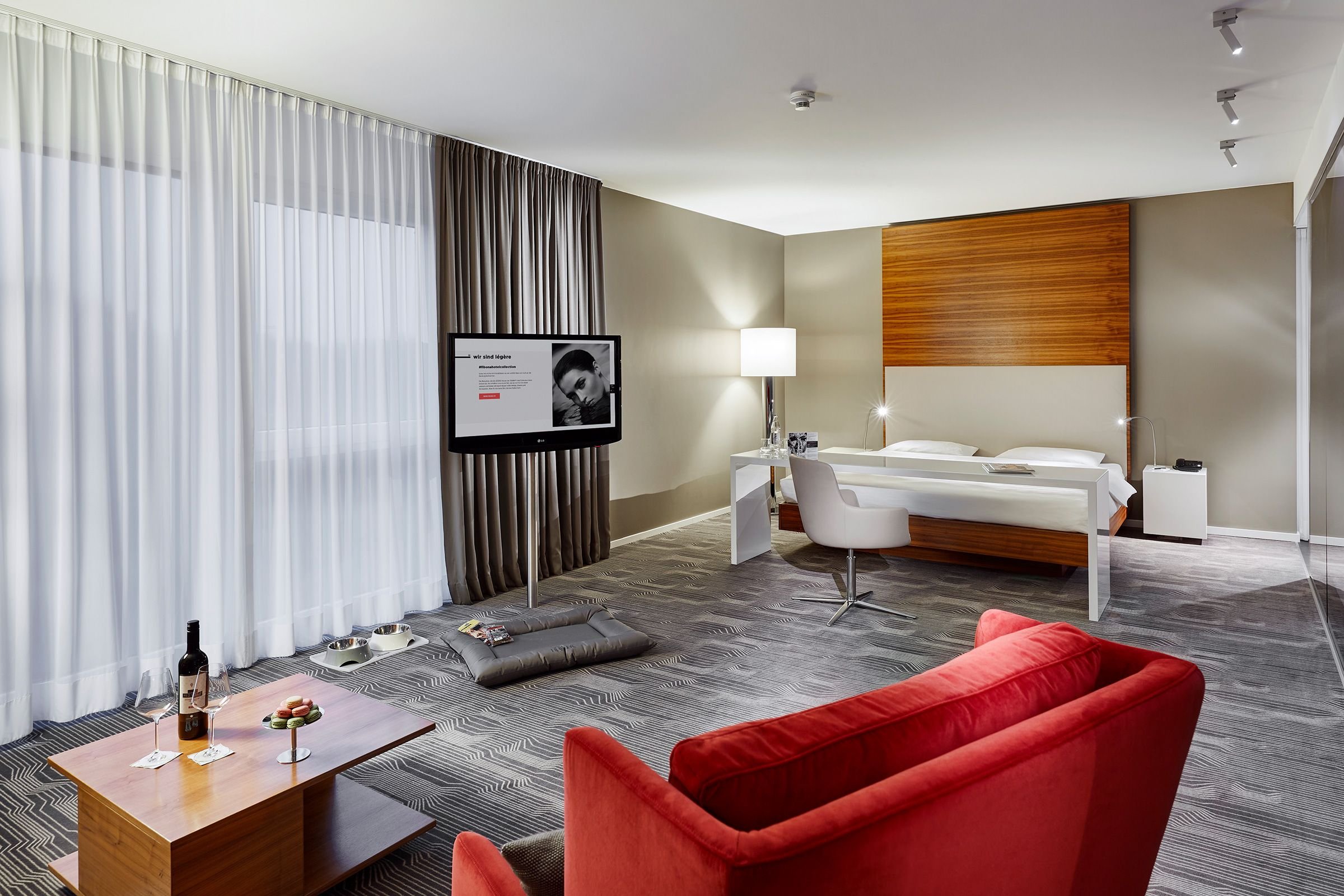 Legere Hotel Luxembourg 12/12