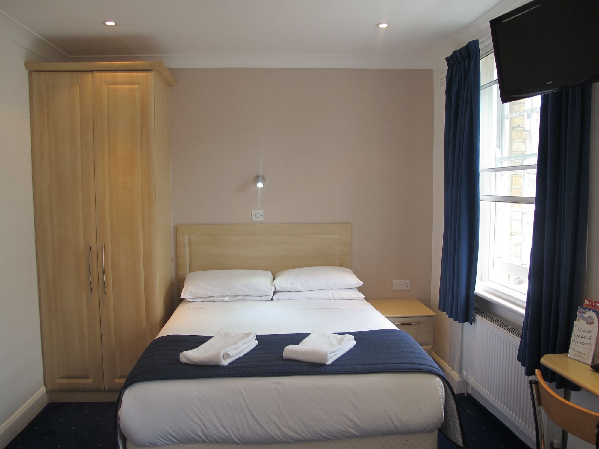 STANDARD, DOUBLE BED