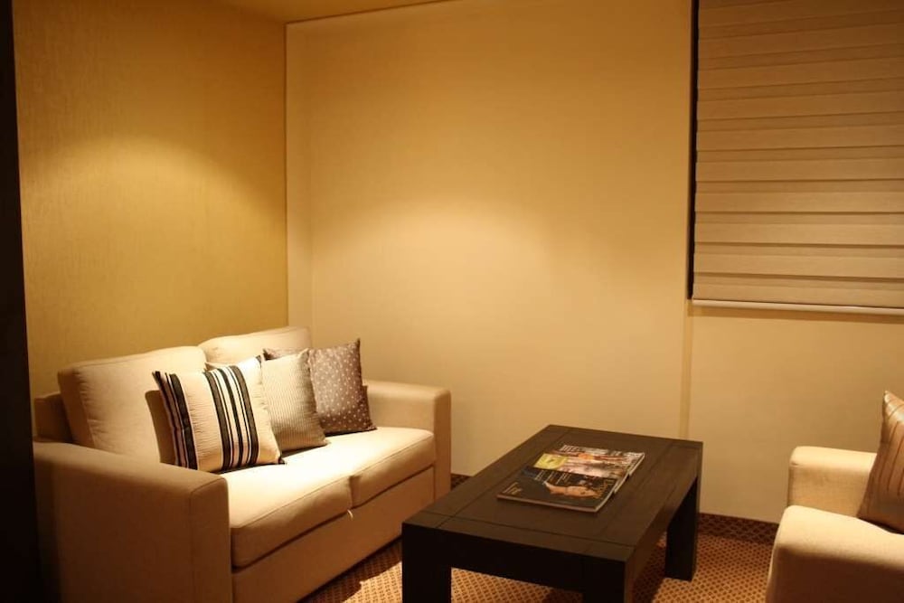 Grand Hotel Beirut 17/20