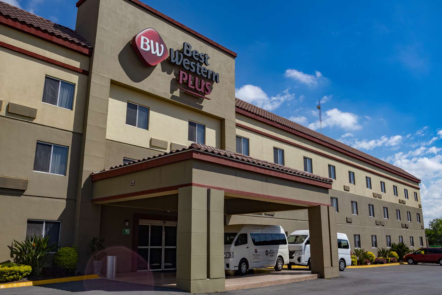 Best Western Plus Monterrey Aeropuerto 49/55