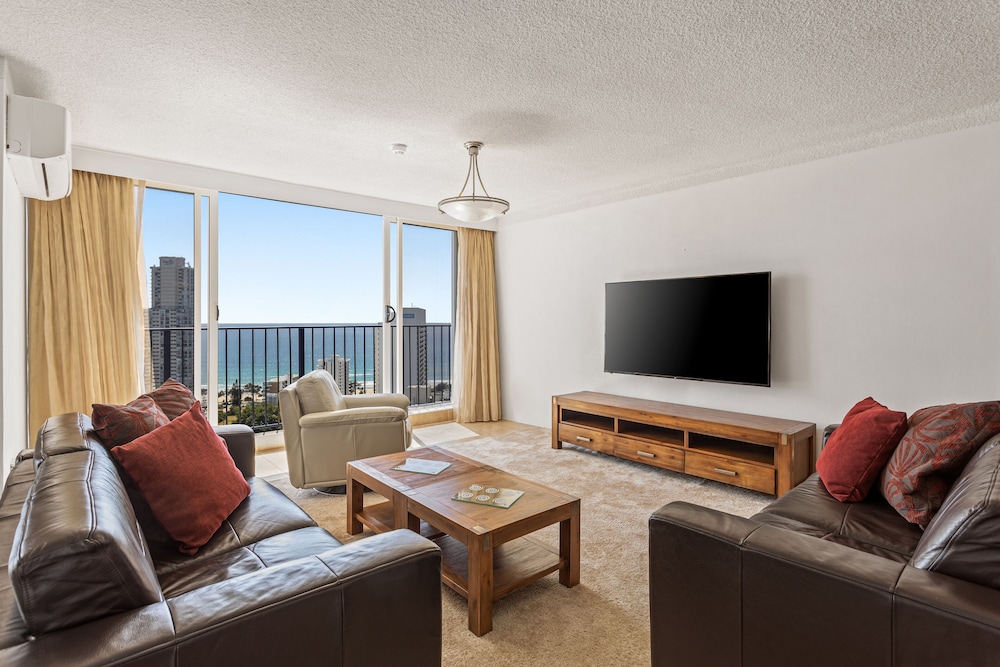 Condor Ocean View Apartments 39/74