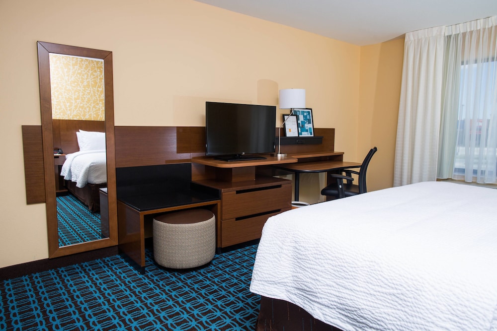 Fairfield Inn And Suites By Marriott Lincoln Southeast 16/64