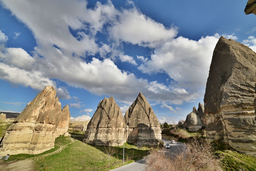 Peri Cave Hotel 44/54