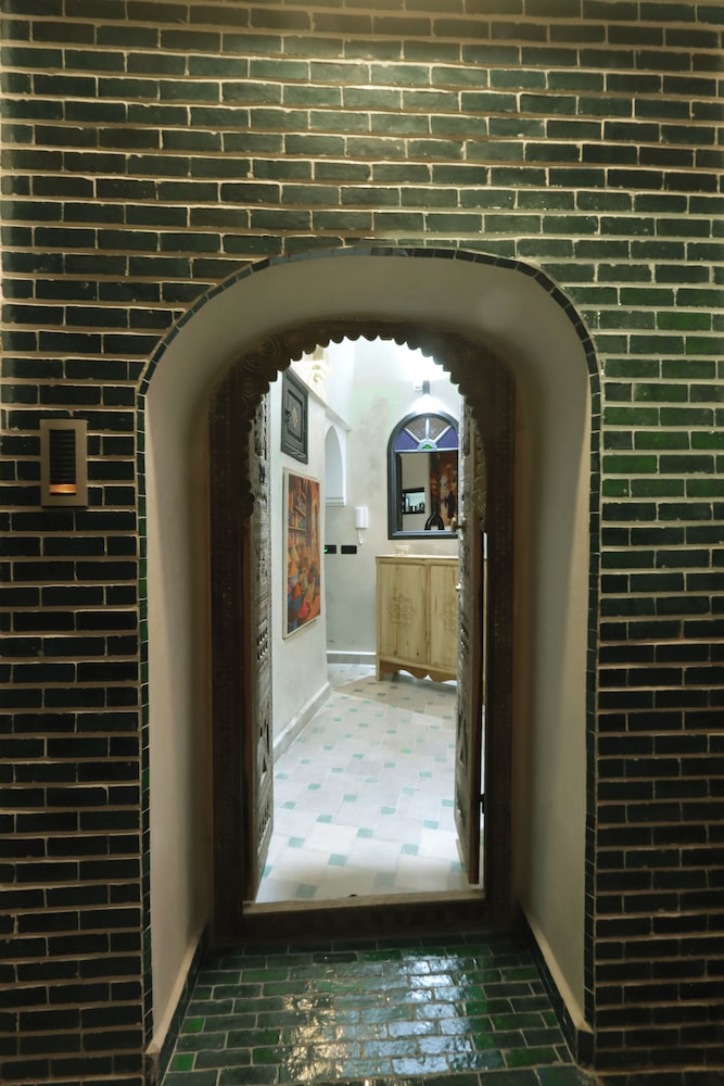 Riad Namla 1/31
