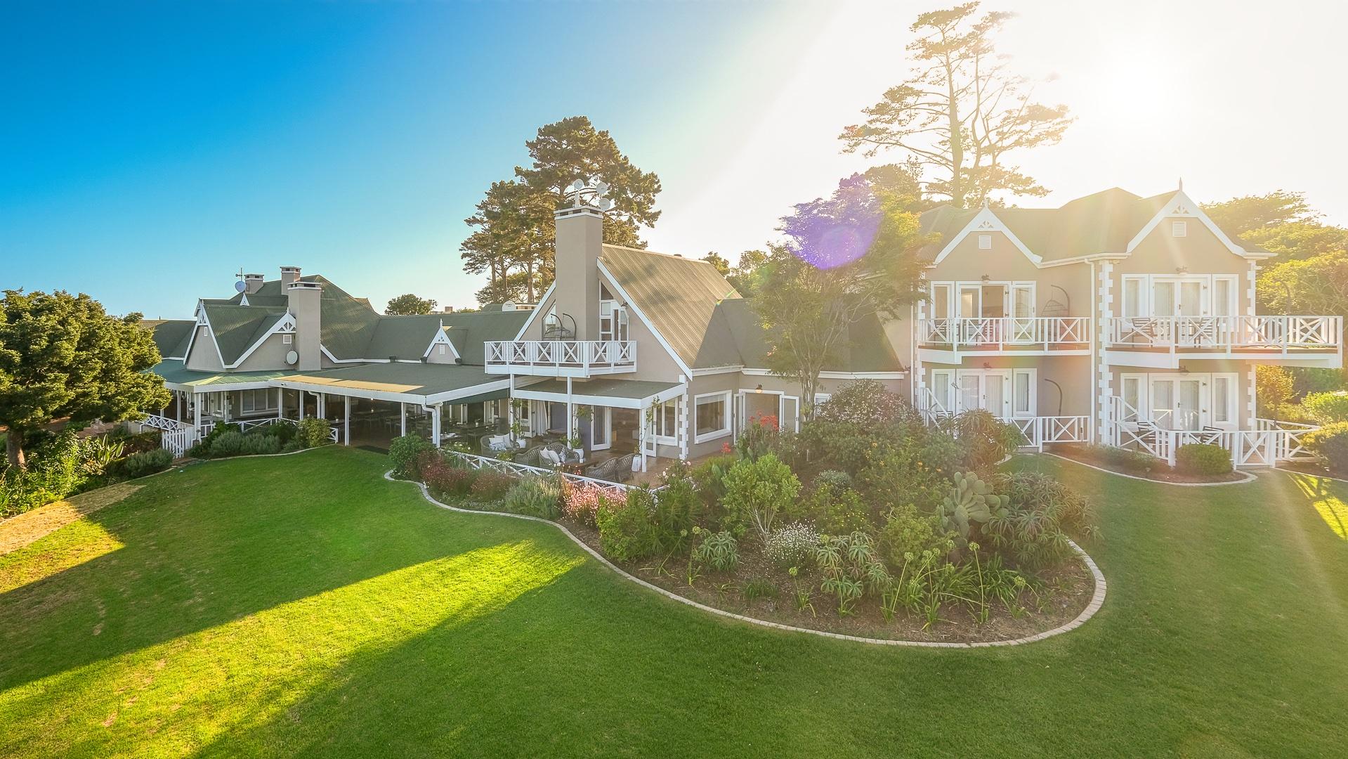 Hilltop Boutique Hotel 11/16