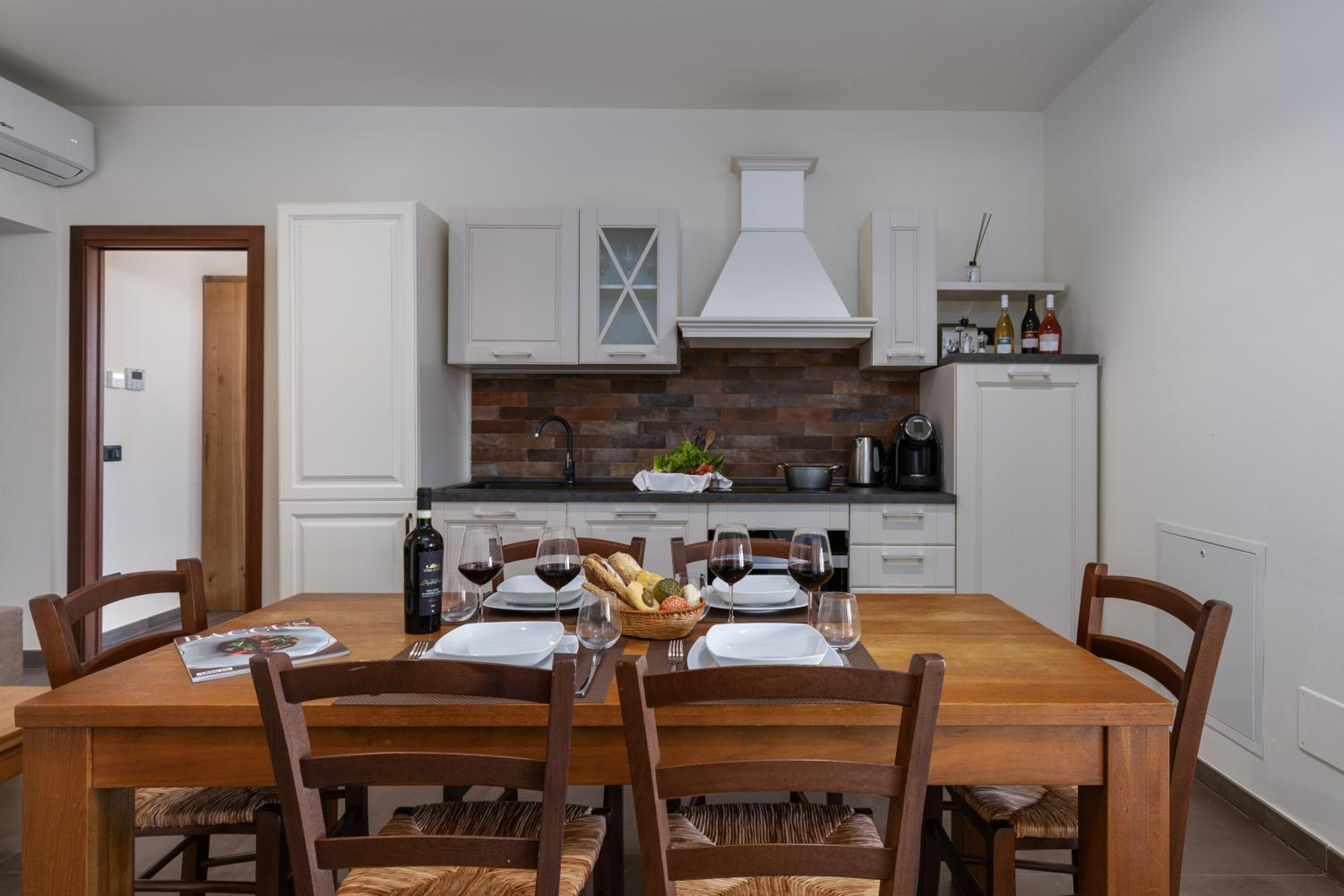 Terra Antica Tuscany Living 7/18