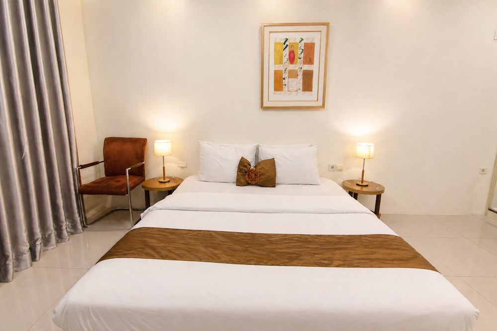 Scarlet Kebon Kawung Hotel 11/71