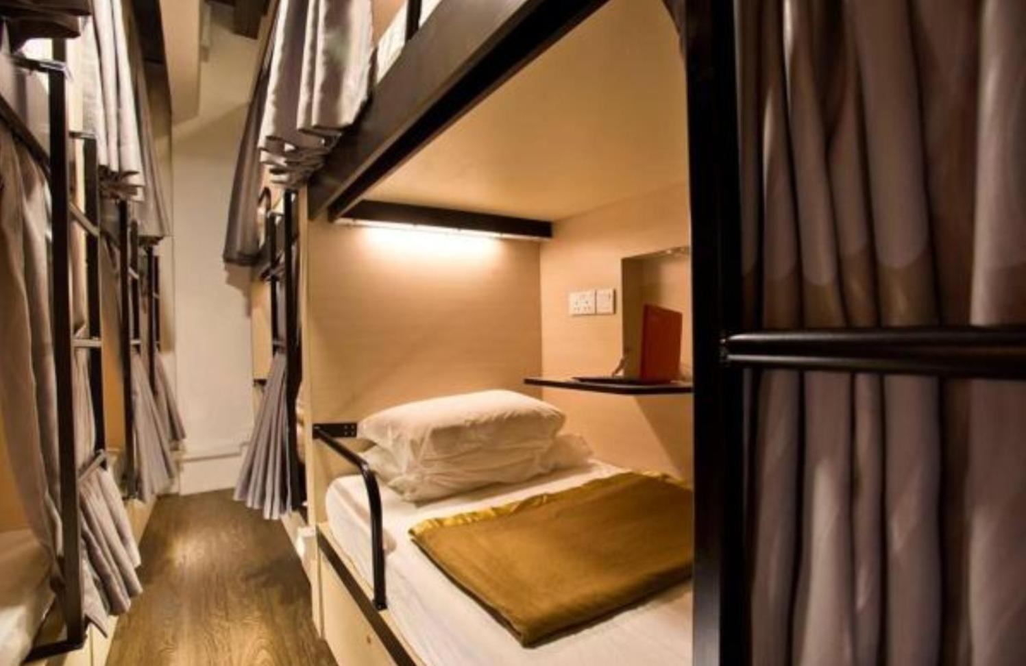 7 Wonders Hostel 26/50