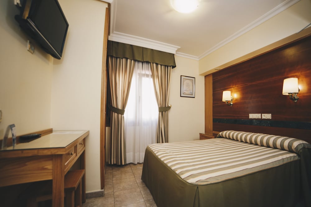 Hostal Los Gavilanes 2 16/50
