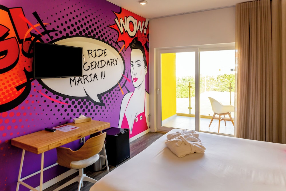 Ride Surf Resort Spa 30/50